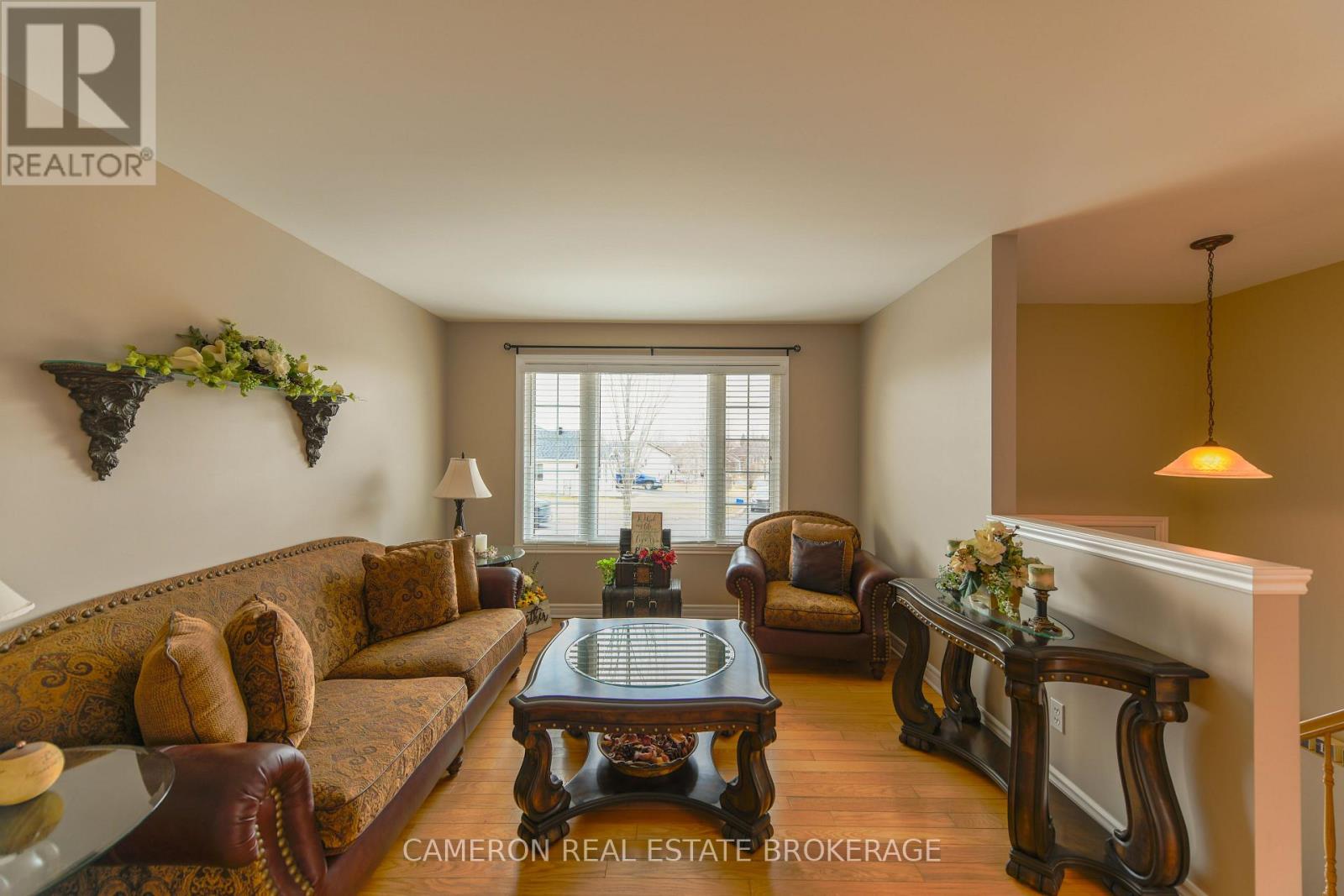 67 Gail Elizabeth Court, Cornwall, Ontario  K6H 0A7 - Photo 5 - X12973834