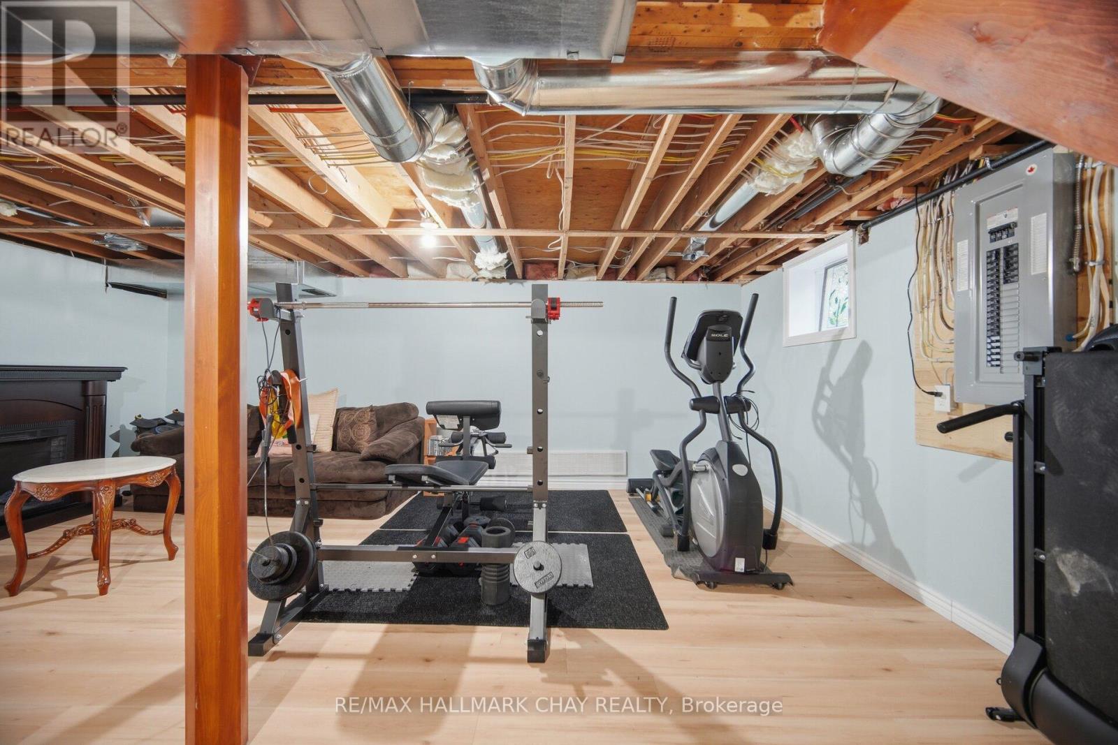 97 Walkem Drive, New Tecumseth (Tottenham), Ontario  L0G 1W0 - Photo 32 - N12973696