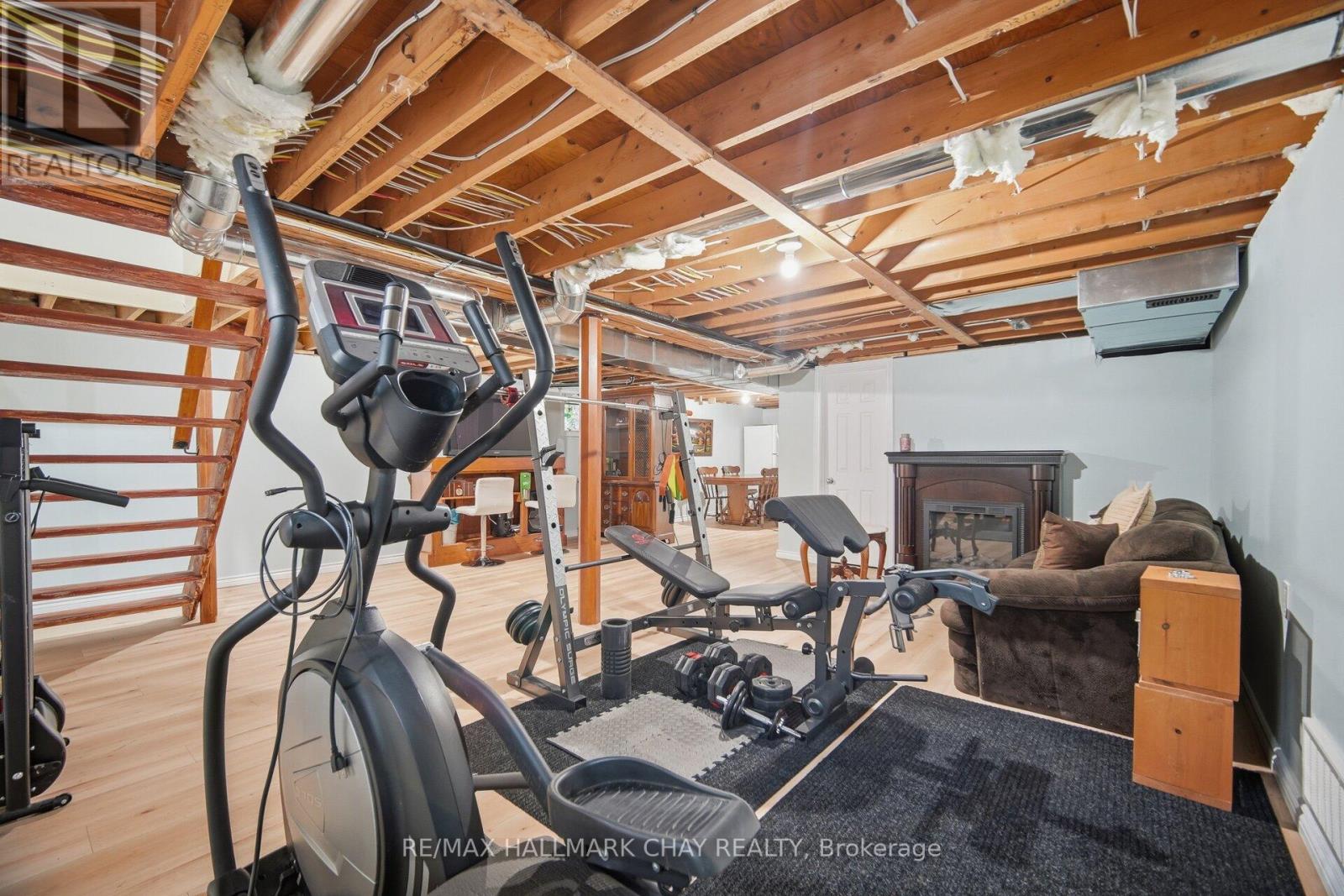 97 Walkem Drive, New Tecumseth (Tottenham), Ontario  L0G 1W0 - Photo 35 - N12973696