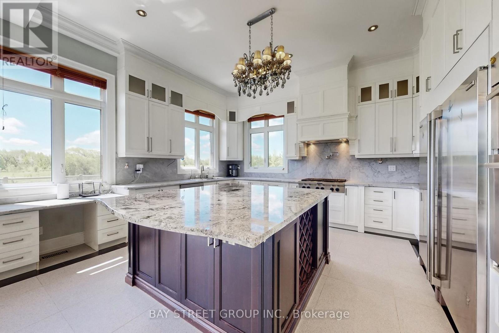 3141 Vivian Road, Whitchurch-Stouffville, Ontario  L3Y 4W1 - Photo 13 - N12973764