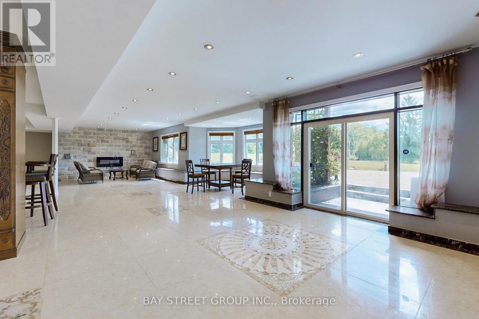 3141 Vivian Road, Whitchurch-Stouffville, Ontario  L3Y 4W1 - Photo 38 - N12973764