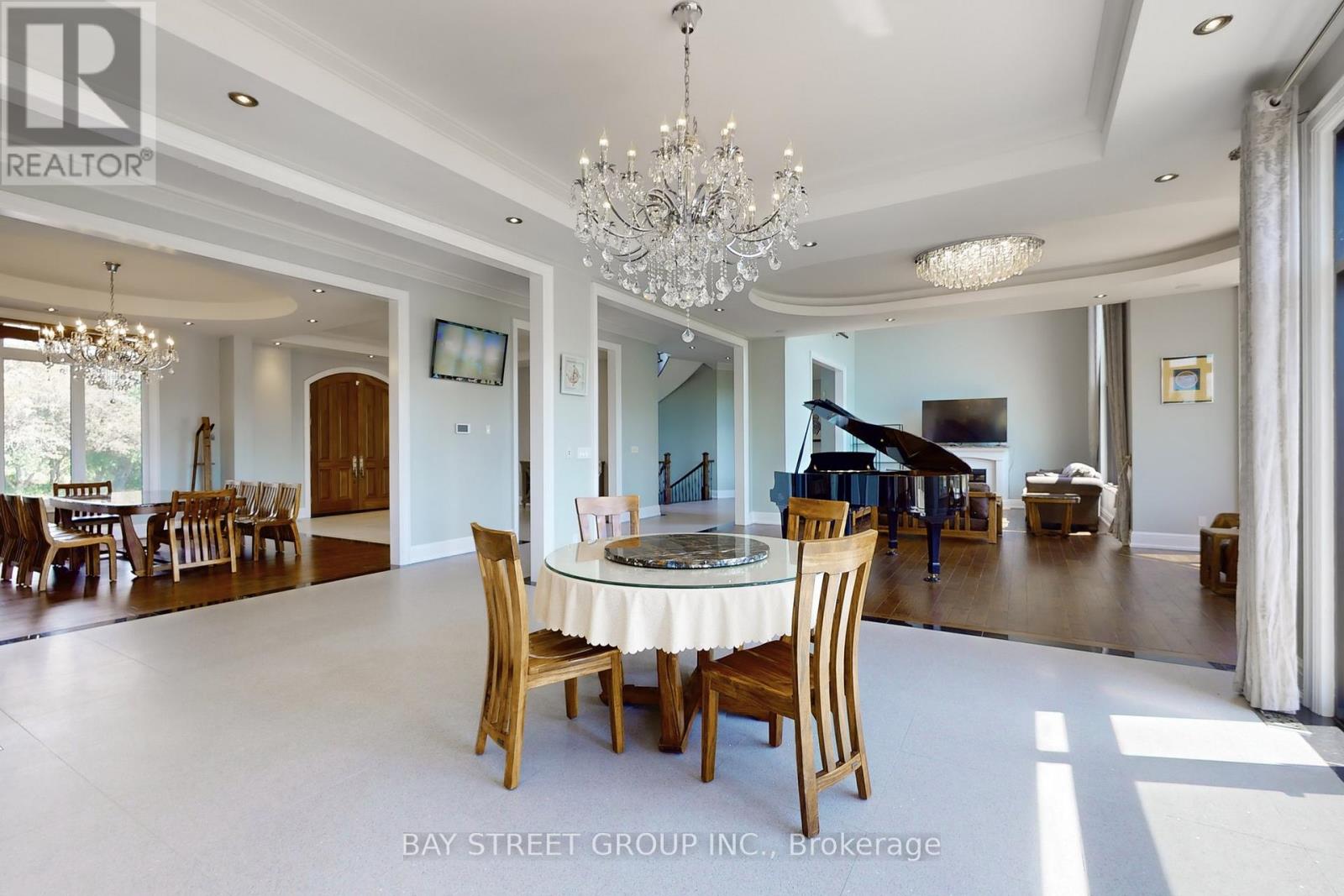 3141 Vivian Road, Whitchurch-Stouffville, Ontario  L3Y 4W1 - Photo 9 - N12973764