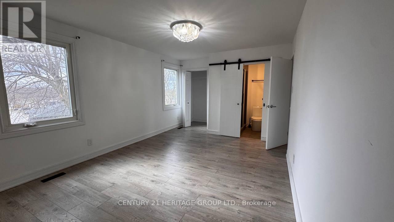 735 Pam Crescent, Newmarket, Ontario  L3Y 5B7 - Photo 12 - N12973774