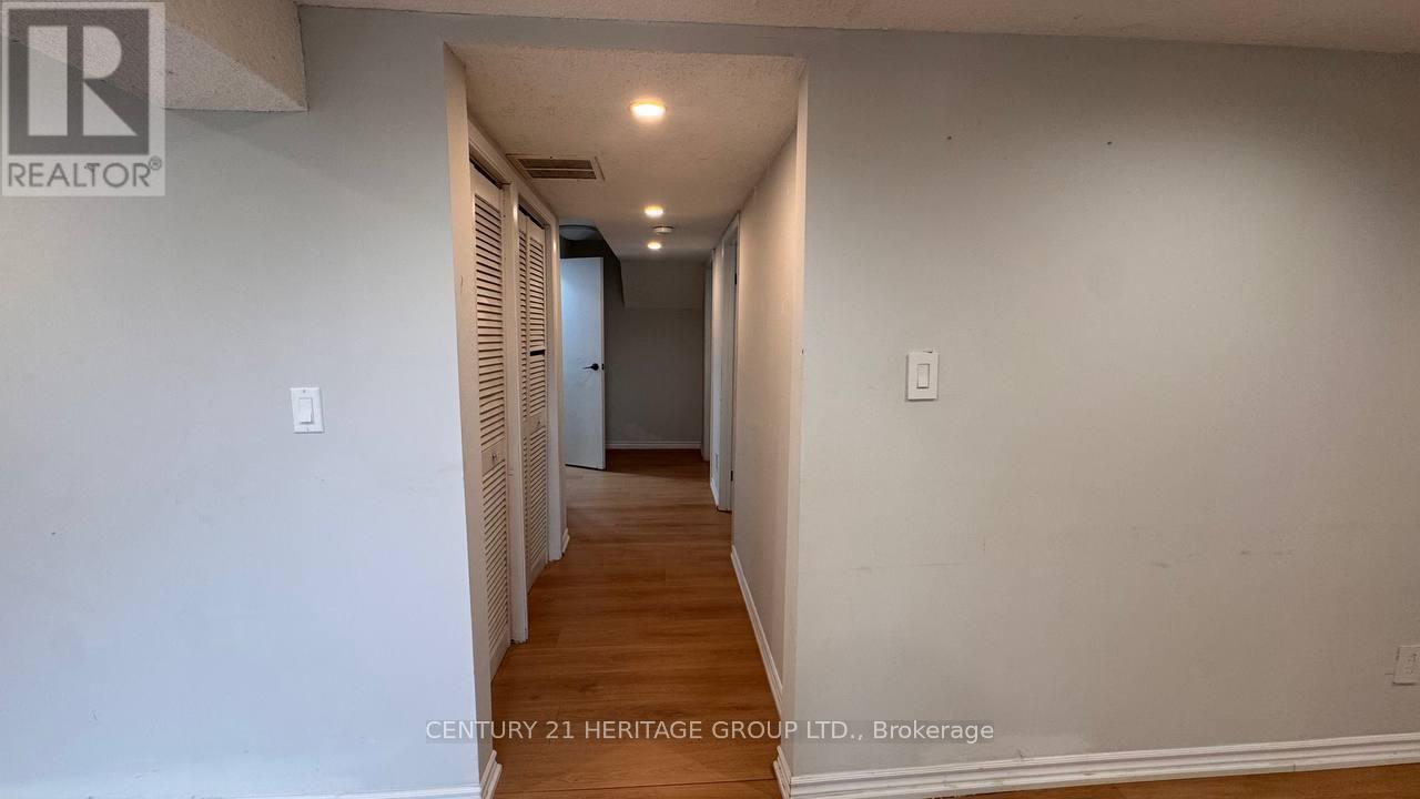 735 Pam Crescent, Newmarket, Ontario  L3Y 5B7 - Photo 18 - N12973774