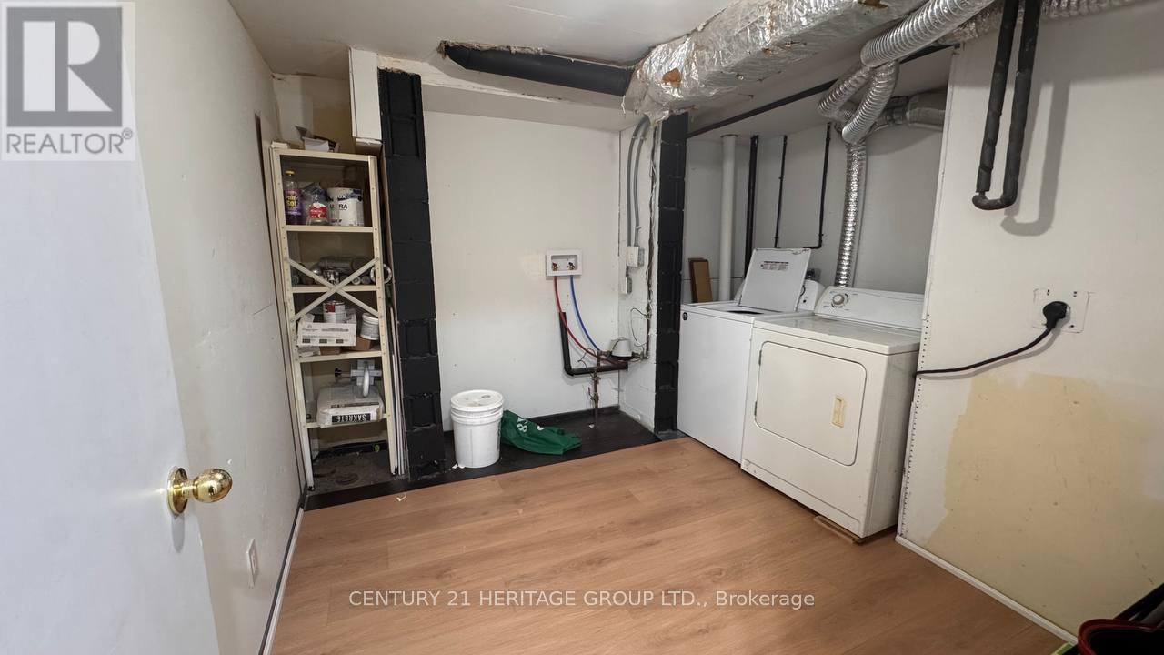 735 Pam Crescent, Newmarket, Ontario  L3Y 5B7 - Photo 25 - N12973774