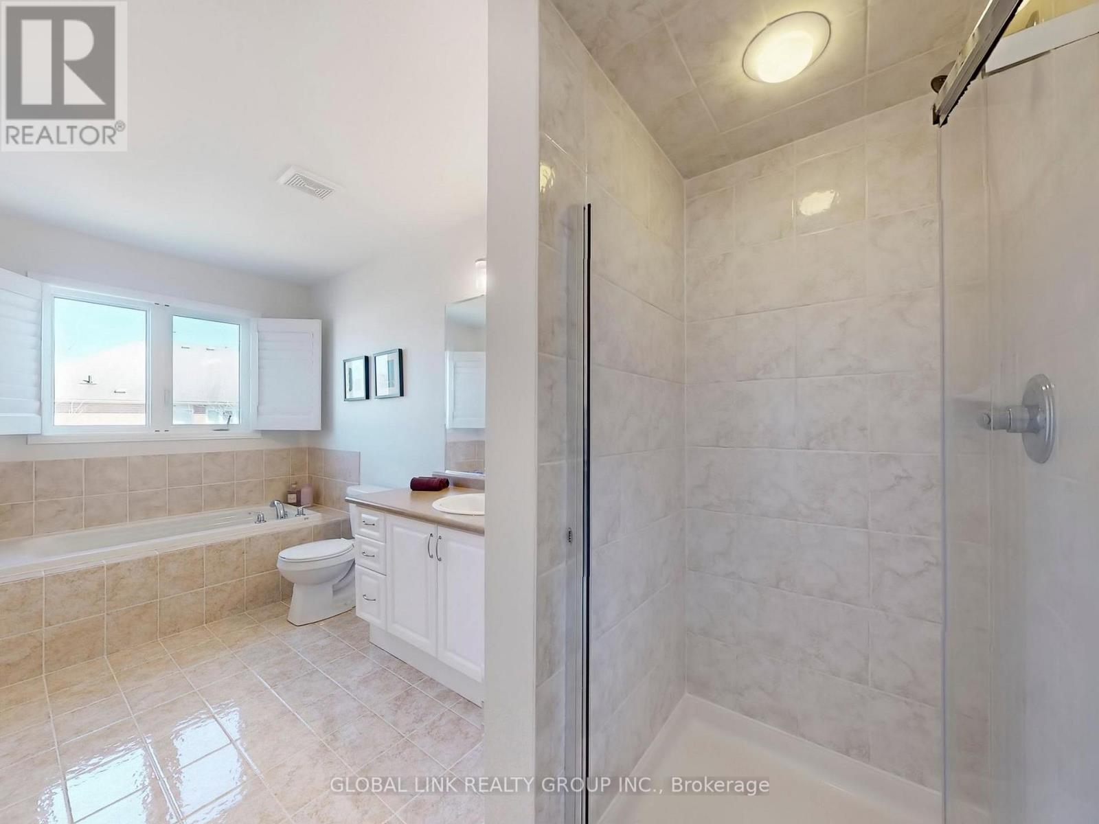 98 Wilf Morden Road, Whitchurch-Stouffville, Ontario  L4A 0K1 - Photo 27 - N12973840