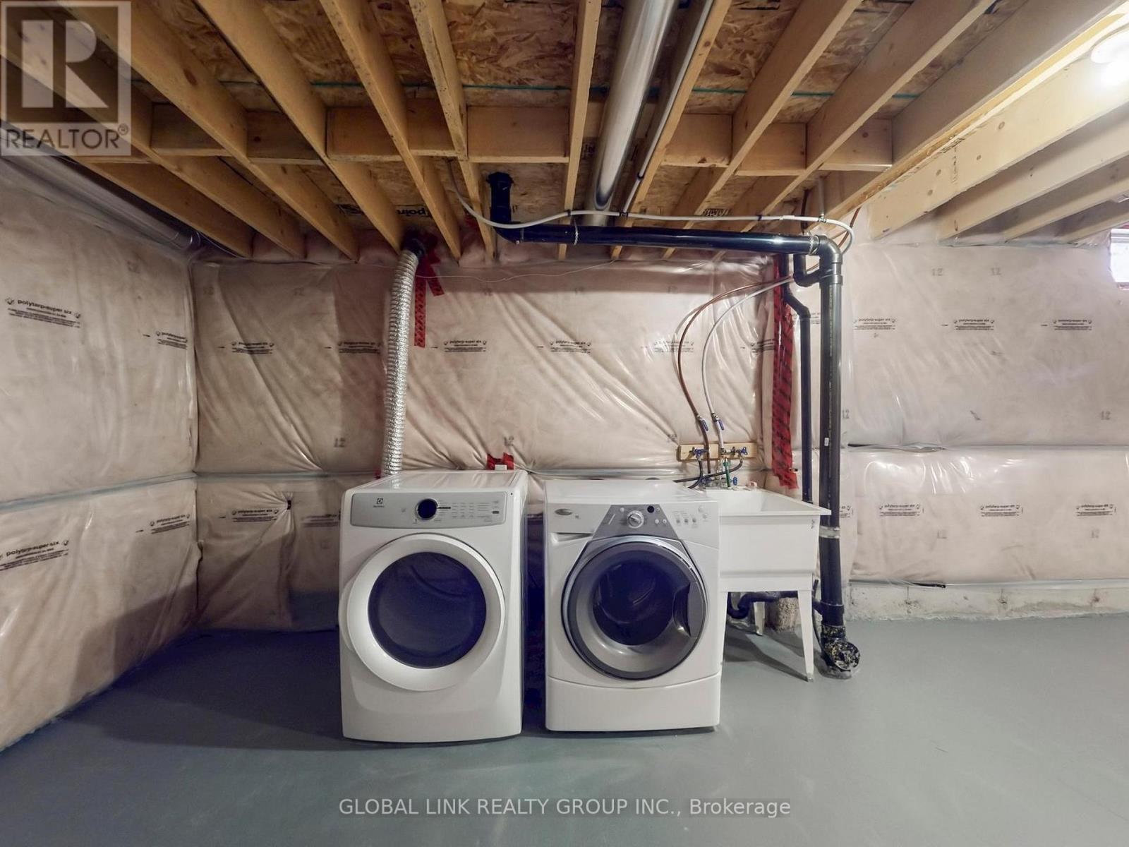 98 Wilf Morden Road, Whitchurch-Stouffville, Ontario  L4A 0K1 - Photo 38 - N12973840