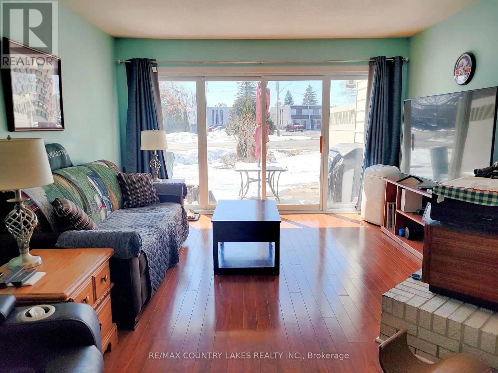 3 - 4 Paradise Blvd Boulevard, Ramara, Ontario  L0K 1B0 - Photo 4 - S12973700