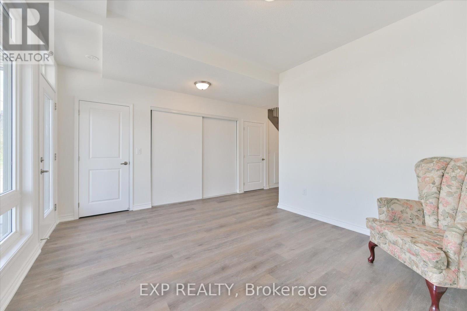 48 Wyn Wood Lane, Orillia, Ontario  L3V 8P7 - Photo 12 - S12973708