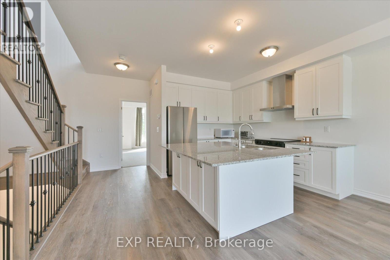 48 Wyn Wood Lane, Orillia, Ontario  L3V 8P7 - Photo 18 - S12973708