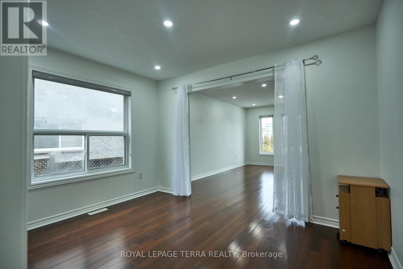 59 Russell Hill Drive, Barrie (Painswick South), Ontario  L4N 0C1 - Photo 14 - S12973740