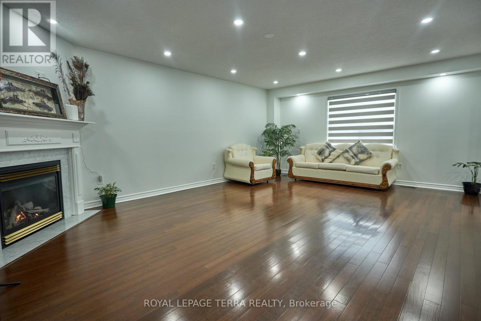 59 Russell Hill Drive, Barrie (Painswick South), Ontario  L4N 0C1 - Photo 7 - S12973740