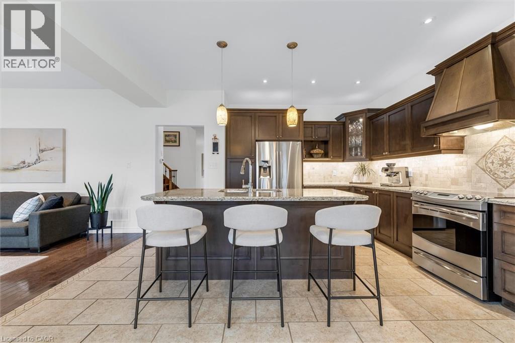 87 Newcombe Road, Dundas, Ontario  L9H 0A6 - Photo 12 - 40818688