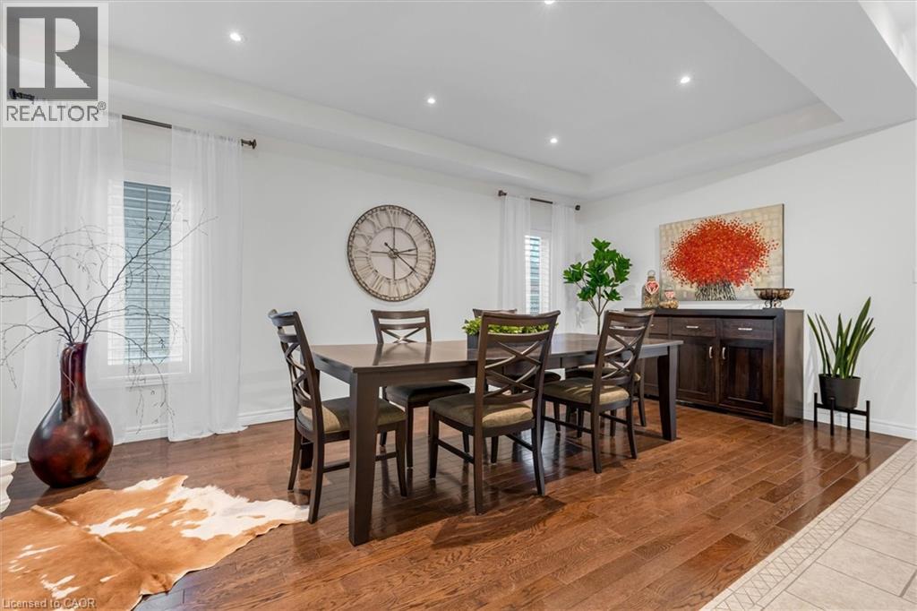 87 Newcombe Road, Dundas, Ontario  L9H 0A6 - Photo 4 - 40818688