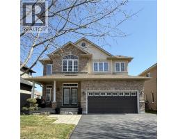 87 NEWCOMBE Road, Dundas, Ontario
