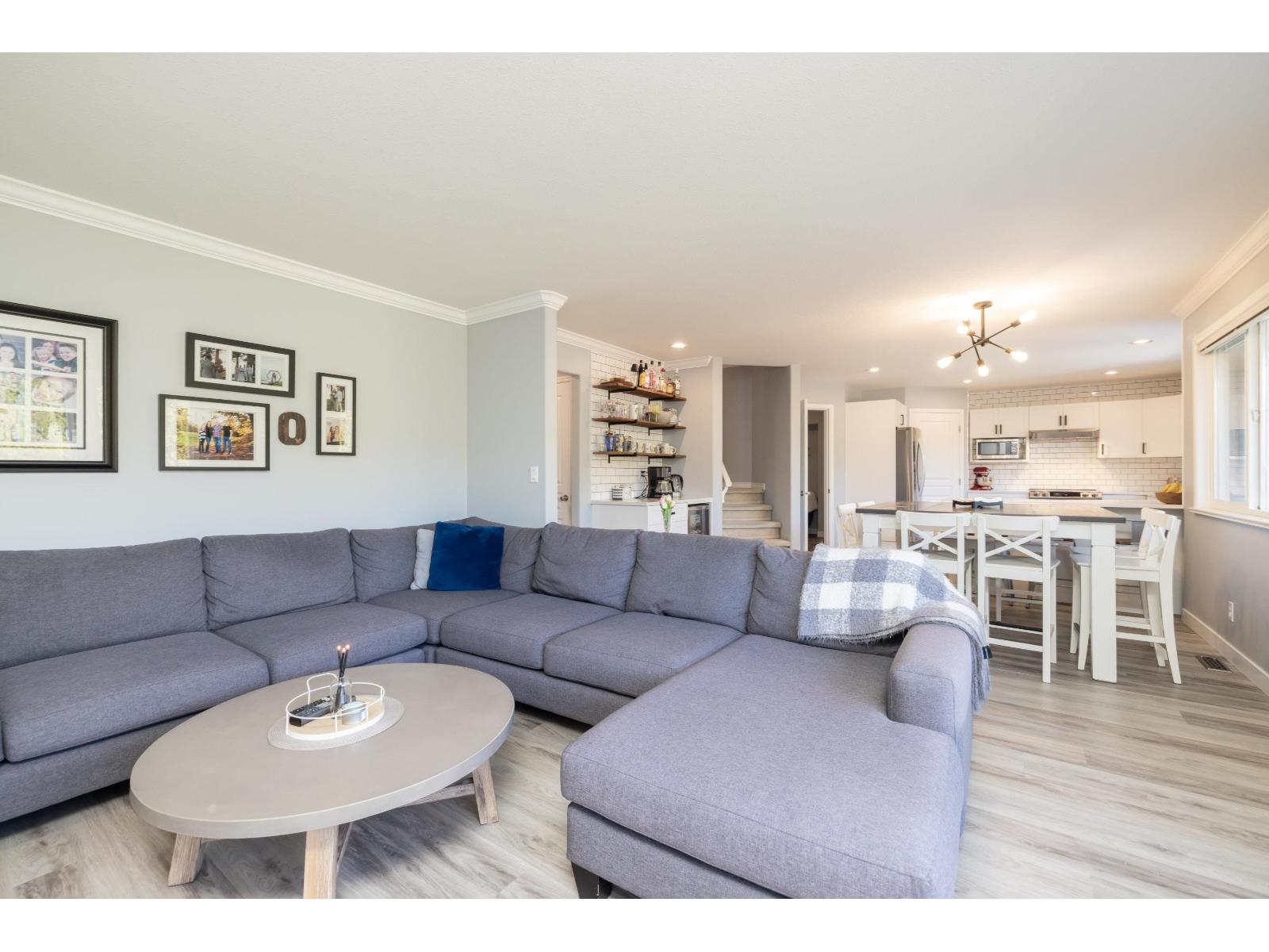 16681 62a Avenue, Surrey, British Columbia  V3S 9L3 - Photo 8 - R3108788