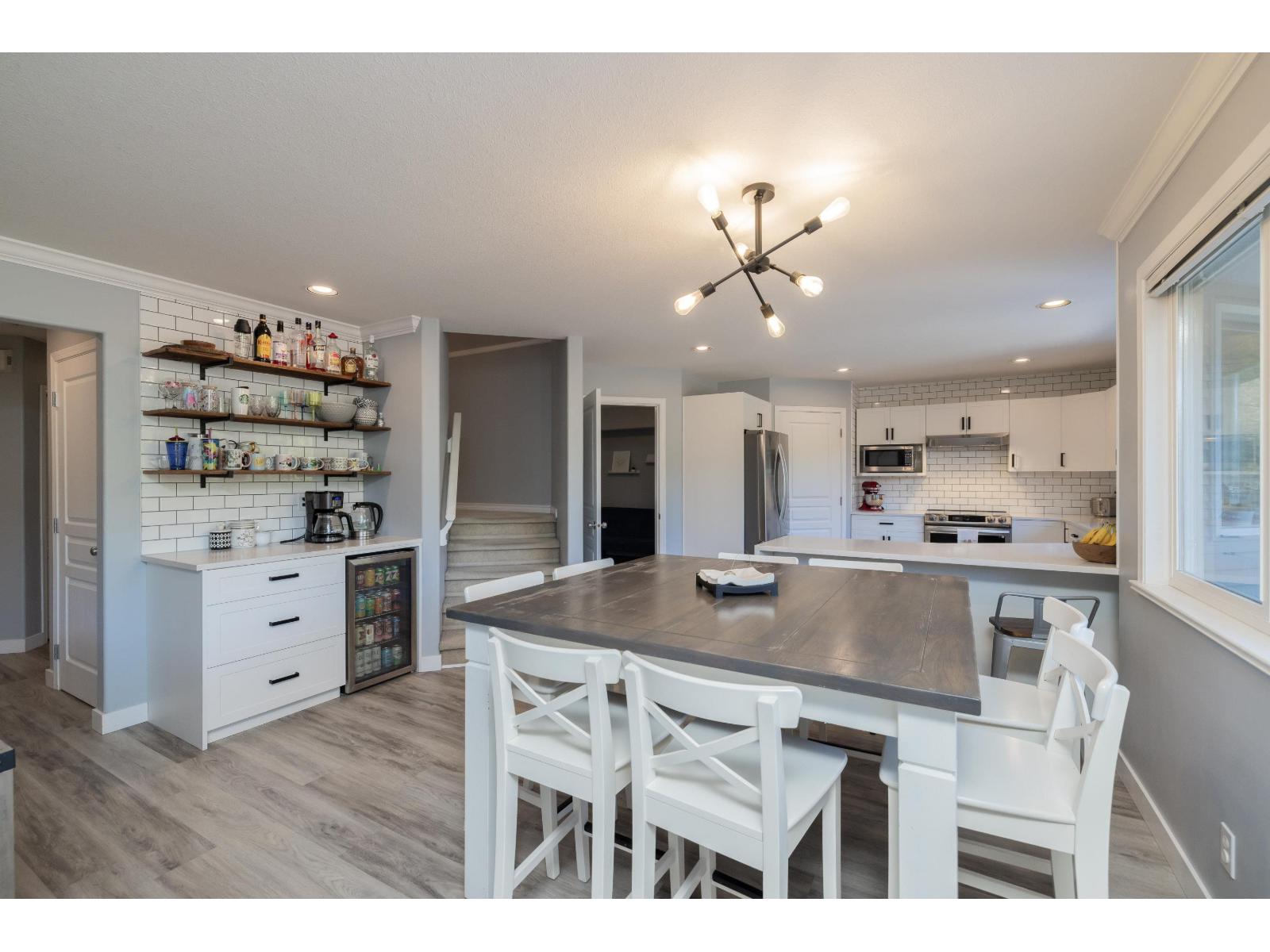 16681 62a Avenue, Surrey, British Columbia  V3S 9L3 - Photo 9 - R3108788