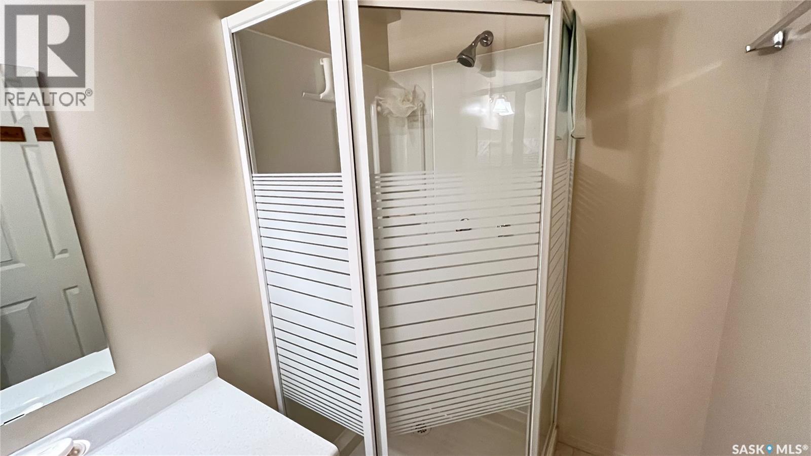 211 Maple Street, Maple Creek, Saskatchewan  S0N 1N0 - Photo 32 - SK032406