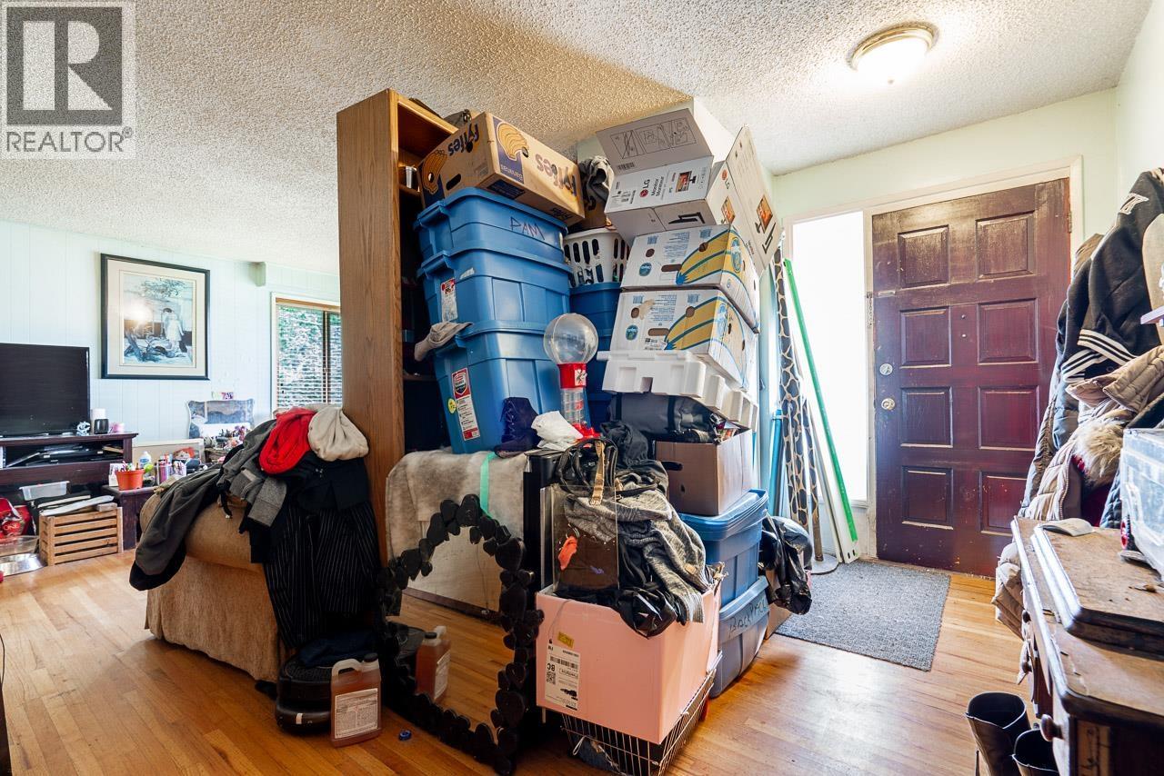 1939 Westminster Avenue, Port Coquitlam, British Columbia  V3B 1E7 - Photo 4 - R3082407