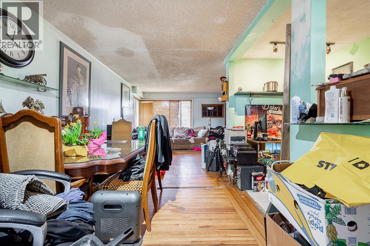 1939 Westminster Avenue, Port Coquitlam, British Columbia  V3B 1E7 - Photo 8 - R3082407