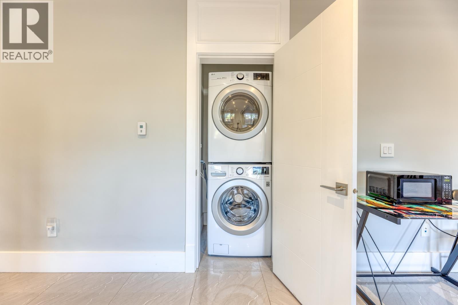 7102 Bridge Street, Richmond, British Columbia V6Y 2S7 - Photo 32 - R3108822