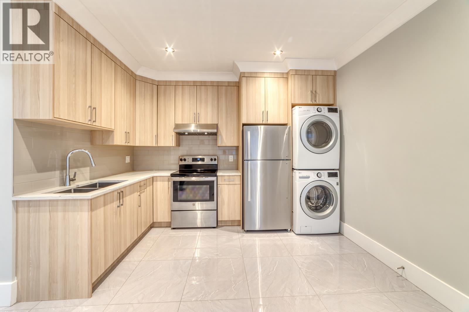 7102 Bridge Street, Richmond, British Columbia V6Y 2S7 - Photo 33 - R3108822