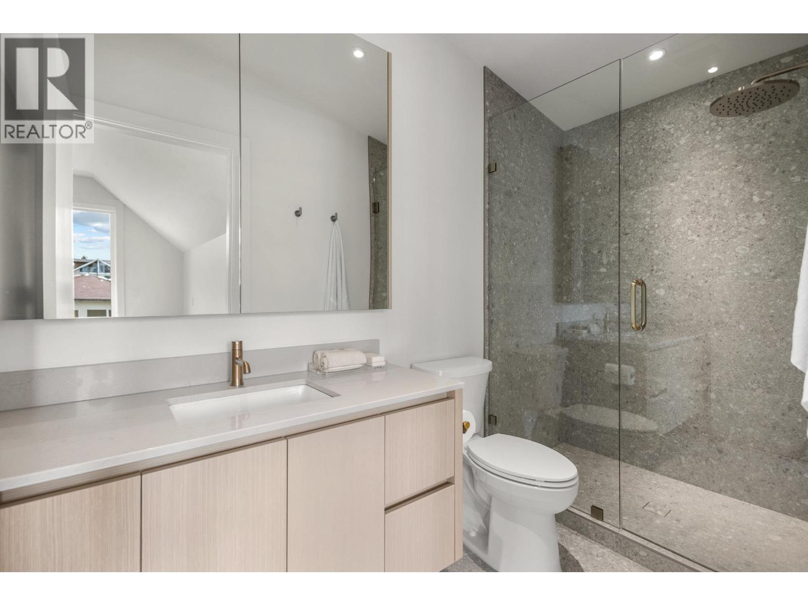 1 2425 Kitchener Street, Vancouver, British Columbia  V5K 3C4 - Photo 23 - R3108627