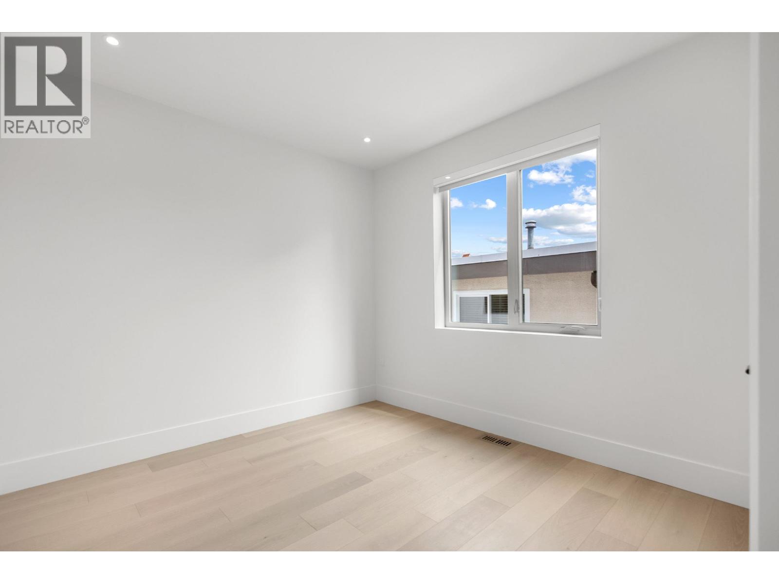 1 2425 Kitchener Street, Vancouver, British Columbia  V5K 3C4 - Photo 22 - R3108627