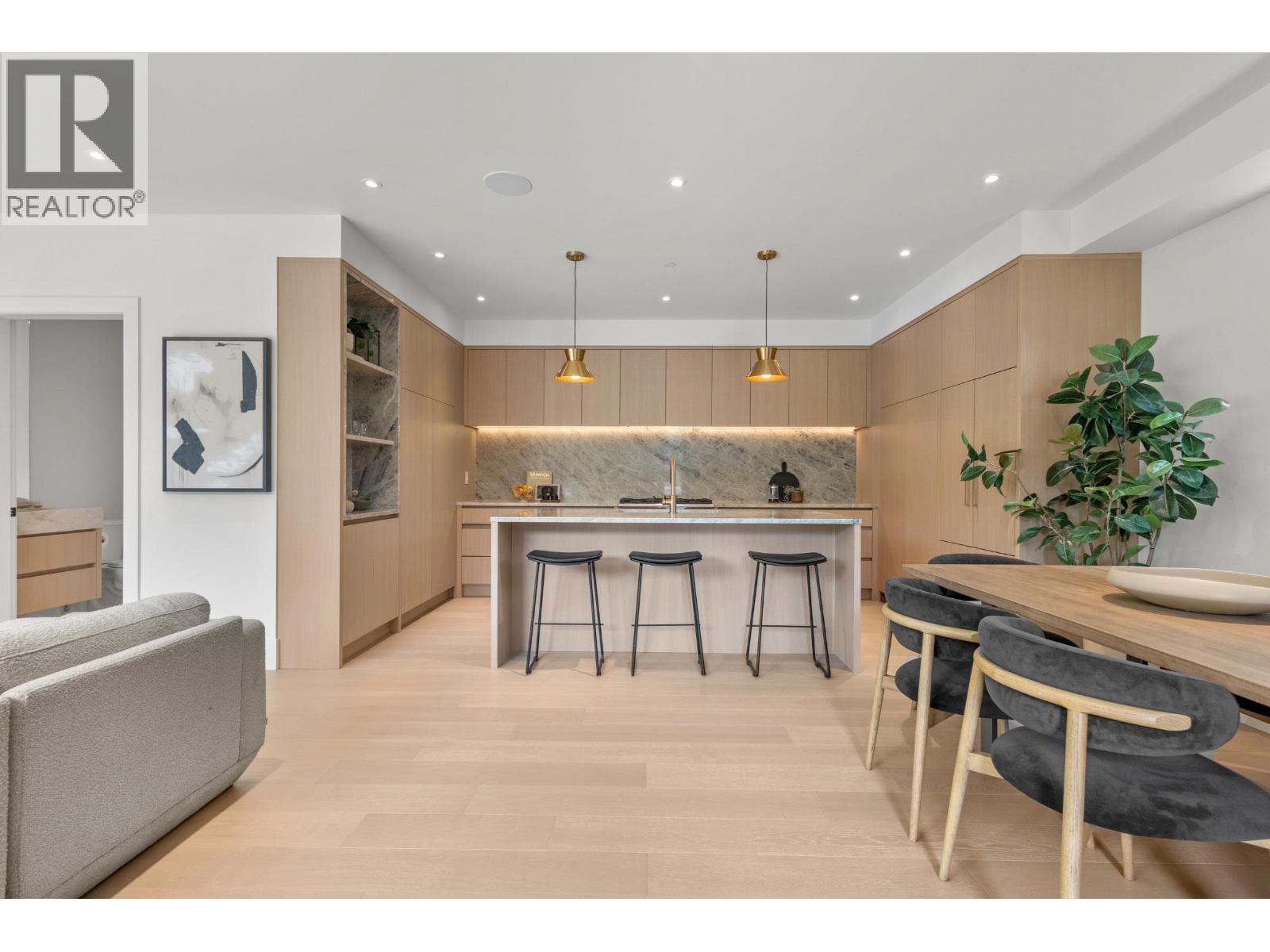 1 2425 Kitchener Street, Vancouver, British Columbia  V5K 3C4 - Photo 6 - R3108627