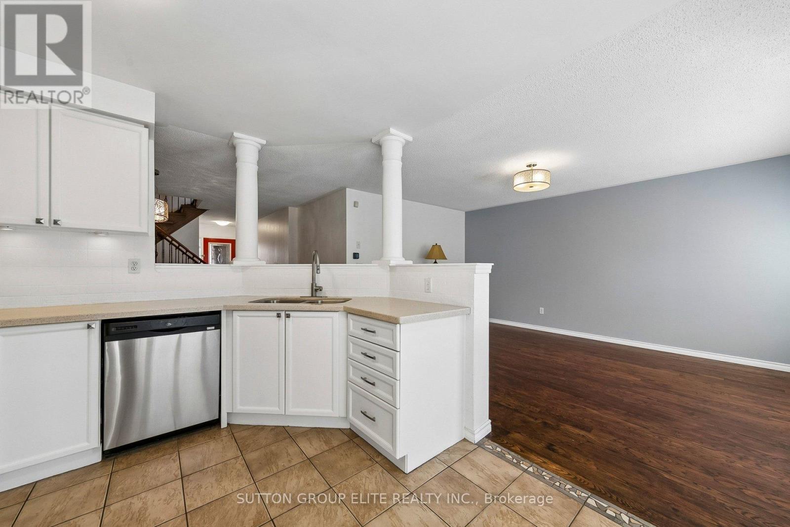 636 Porter Way, Milton, Ontario  L9T 5W2 - Photo 19 - W12973684