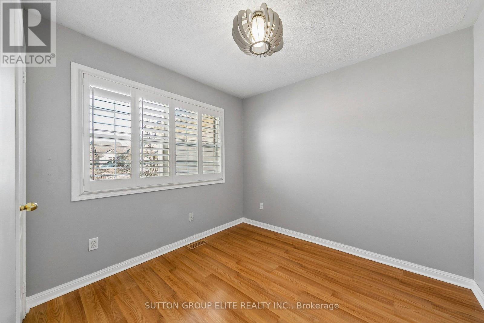 636 Porter Way, Milton, Ontario  L9T 5W2 - Photo 31 - W12973684