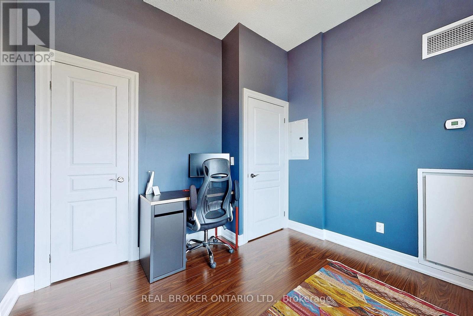 Ph7 - 2087 Lake Shore Boulevard W, Toronto, Ontario  M8V 4G3 - Photo 13 - W12973698