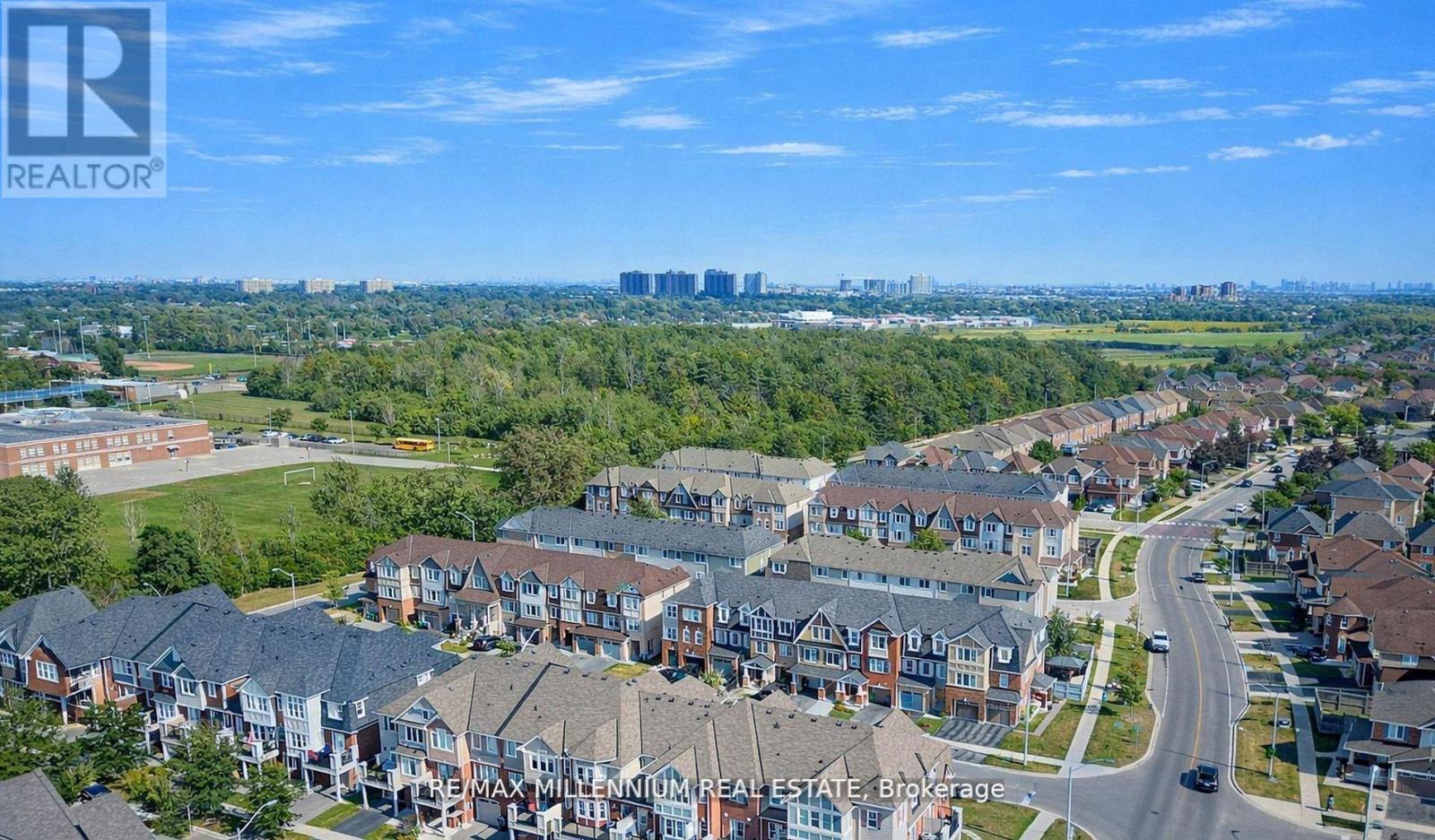 53 Colonel Frank Ching Crescent, Brampton, Ontario  L6Y 5W5 - Photo 21 - W12973724