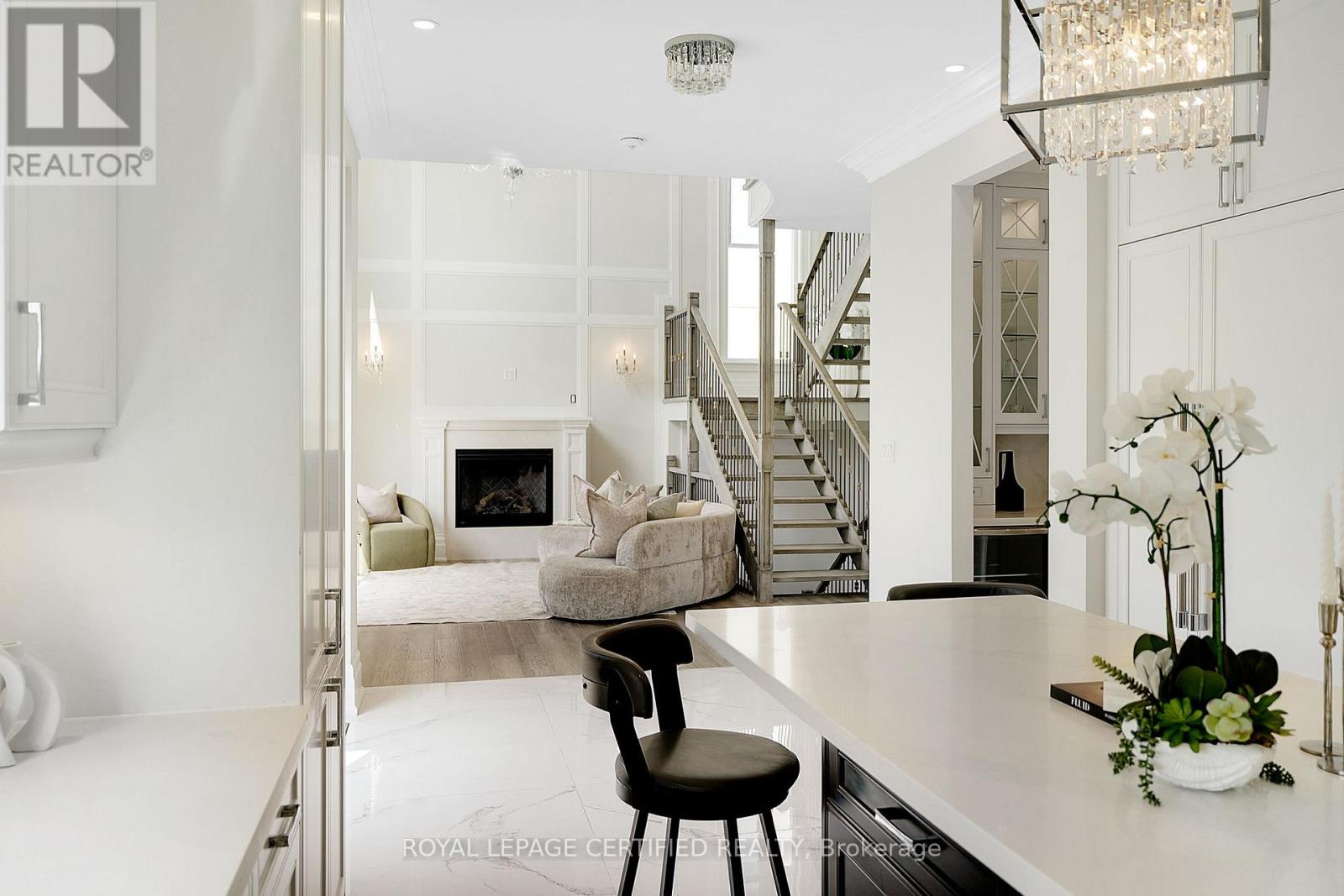 350 Weighton Drive, Oakville, Ontario  L6K 2R4 - Photo 20 - W12973732