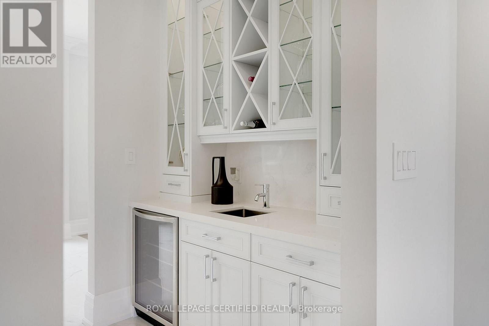 350 Weighton Drive, Oakville, Ontario  L6K 2R4 - Photo 21 - W12973732