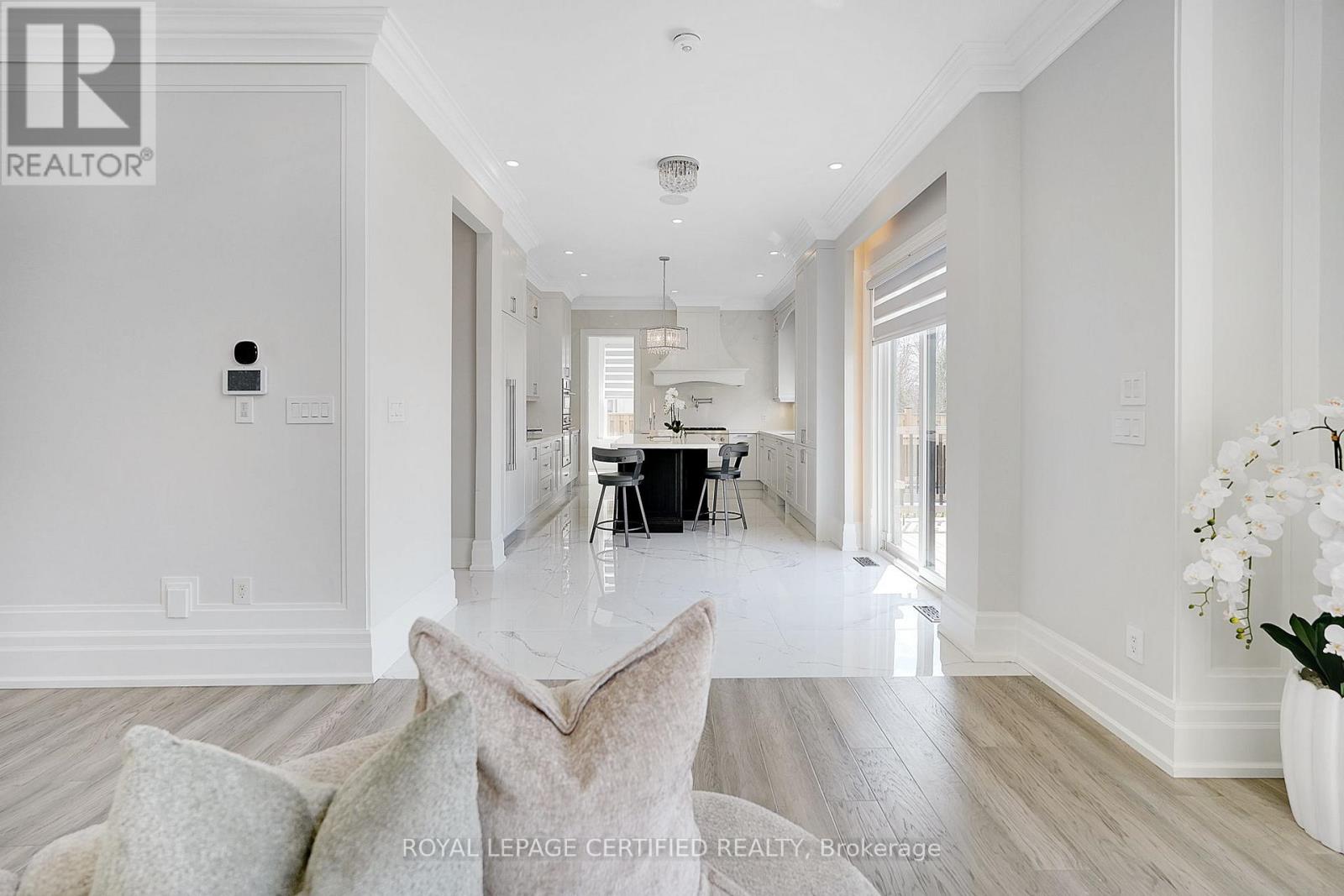 350 Weighton Drive, Oakville, Ontario  L6K 2R4 - Photo 22 - W12973732