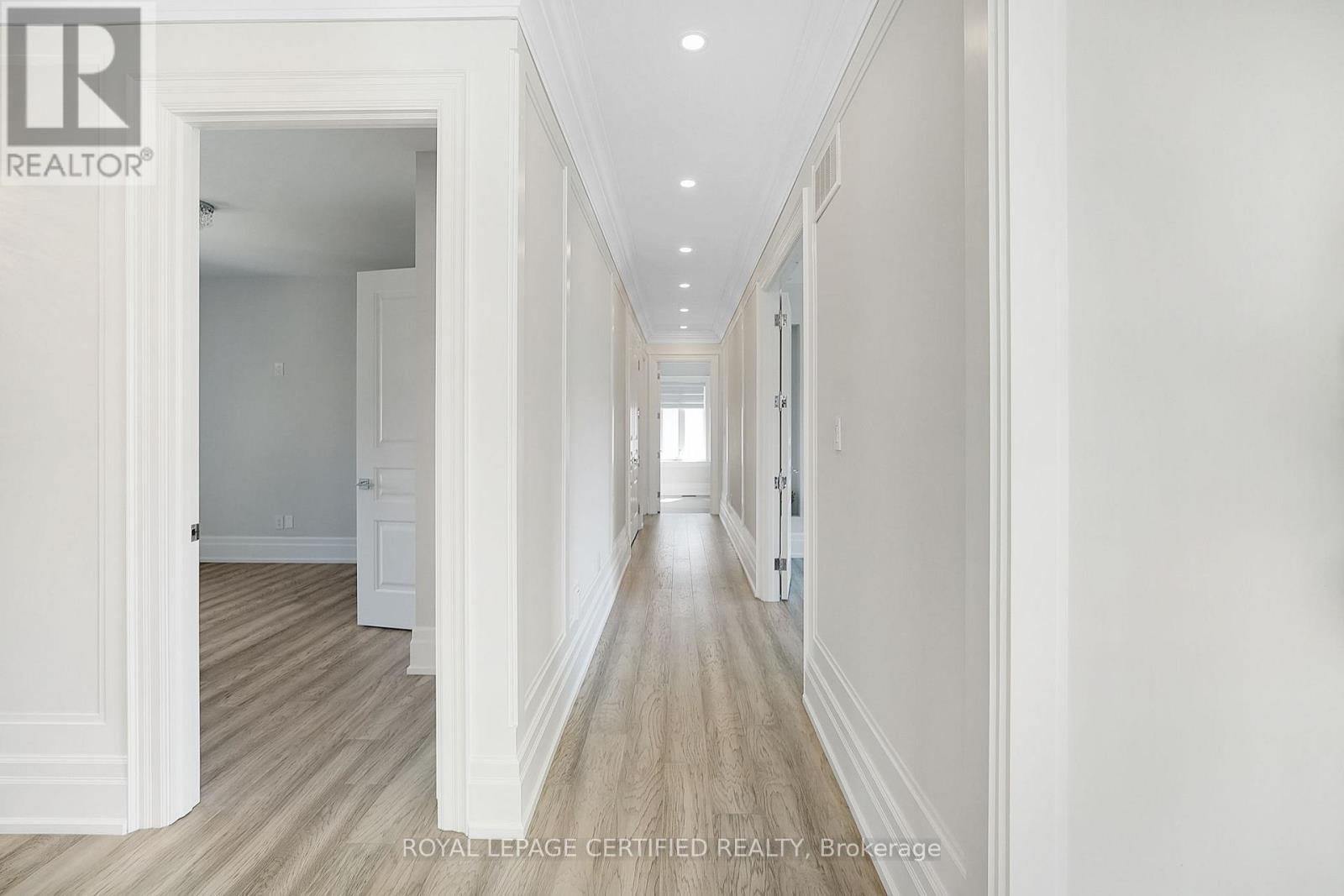 350 Weighton Drive, Oakville, Ontario  L6K 2R4 - Photo 26 - W12973732