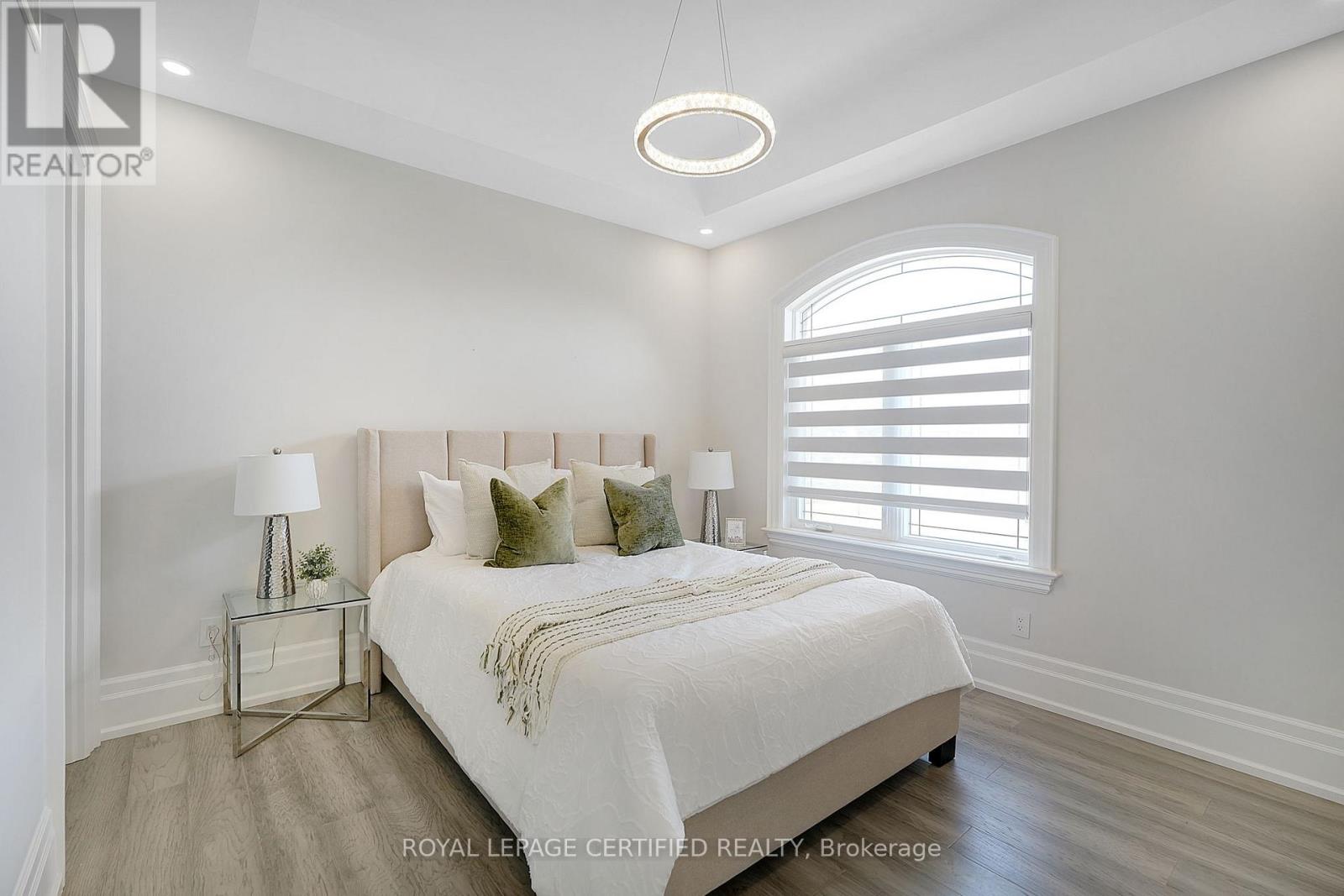 350 Weighton Drive, Oakville, Ontario  L6K 2R4 - Photo 40 - W12973732