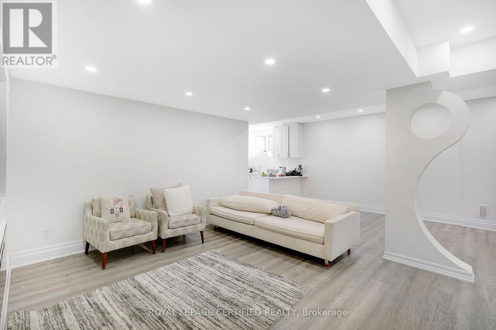 350 Weighton Drive, Oakville, Ontario  L6K 2R4 - Photo 47 - W12973732