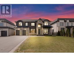 350 WEIGHTON DRIVE, Oakville, Ontario