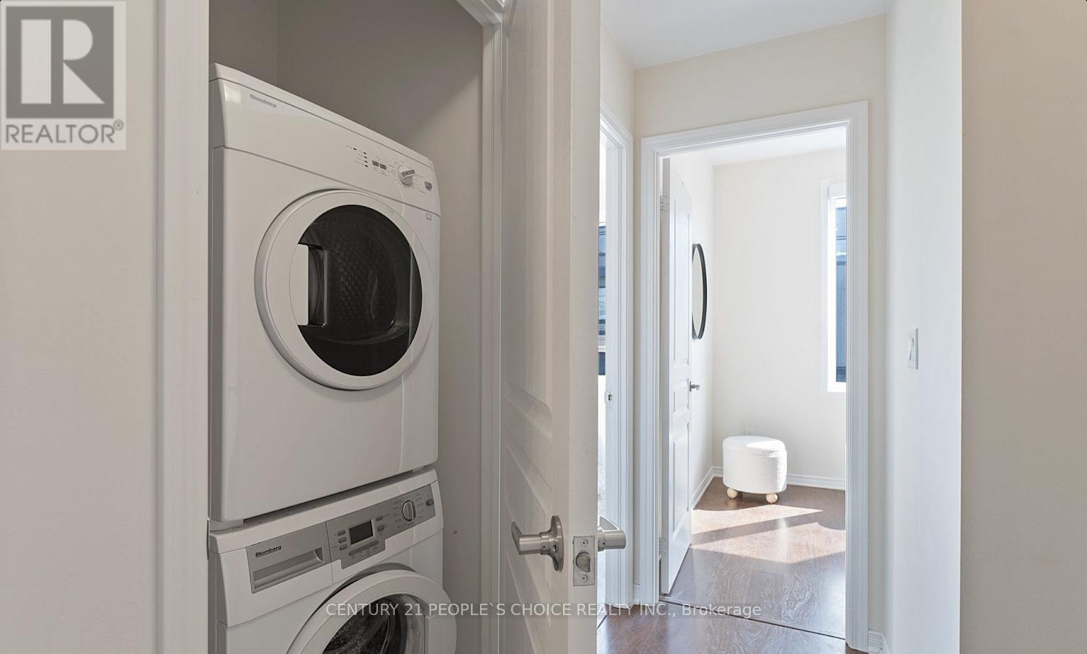 312 - 1110 Briar Hill Avenue, Toronto, Ontario  M6B 1M7 - Photo 17 - W12973826