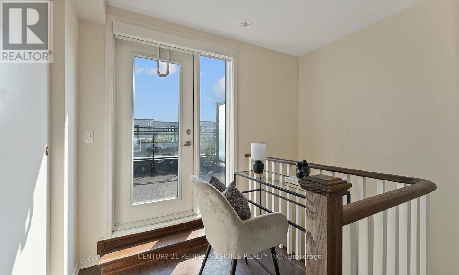 312 - 1110 Briar Hill Avenue, Toronto, Ontario  M6B 1M7 - Photo 18 - W12973826