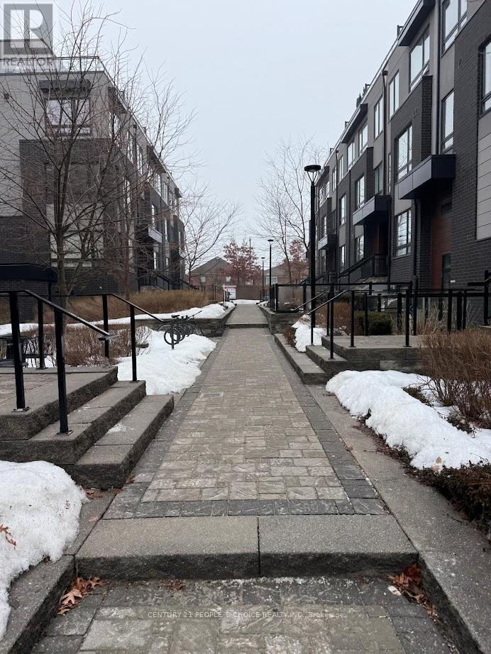 312 - 1110 Briar Hill Avenue, Toronto, Ontario  M6B 1M7 - Photo 25 - W12973826