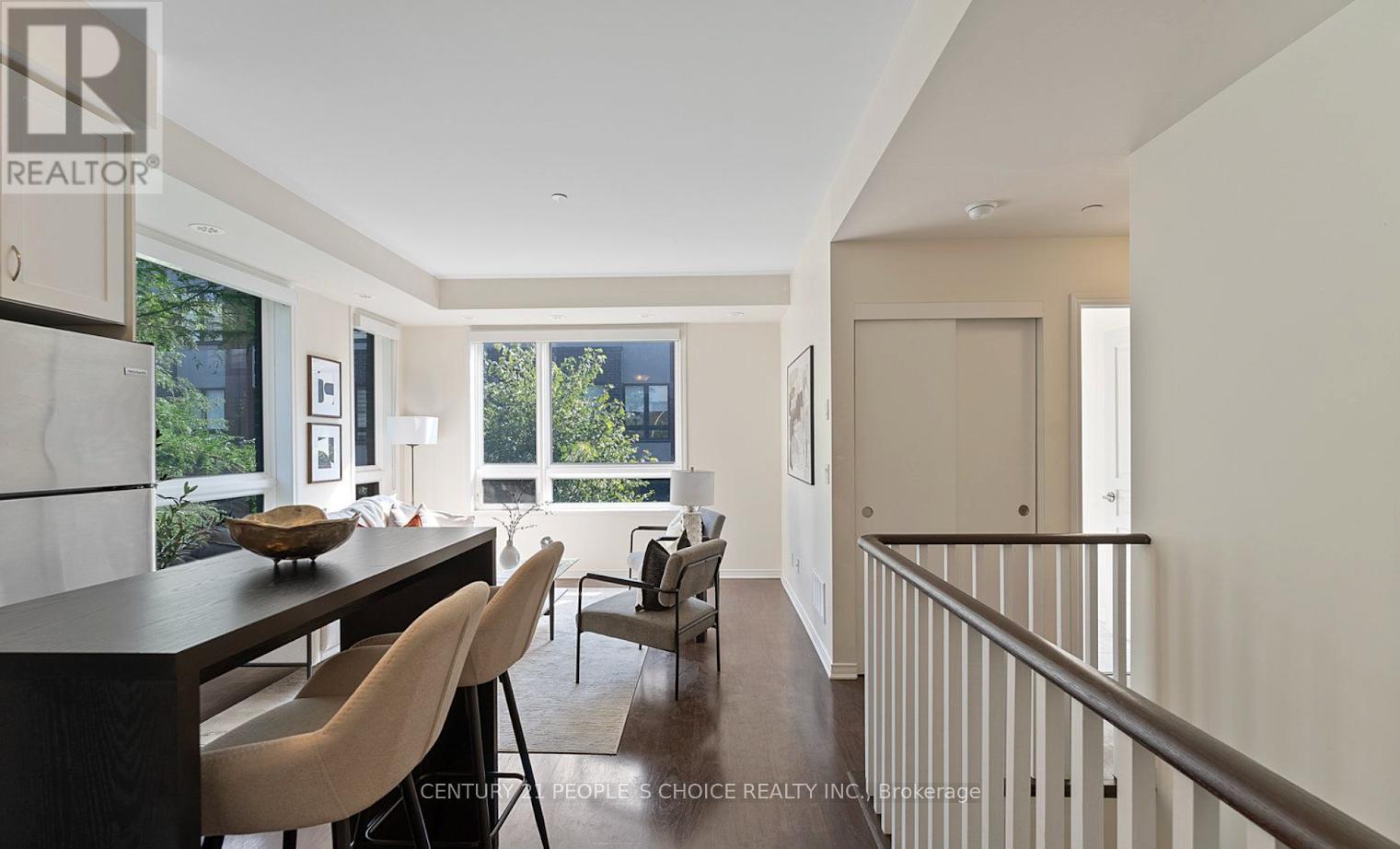 312 - 1110 Briar Hill Avenue, Toronto, Ontario  M6B 1M7 - Photo 6 - W12973826