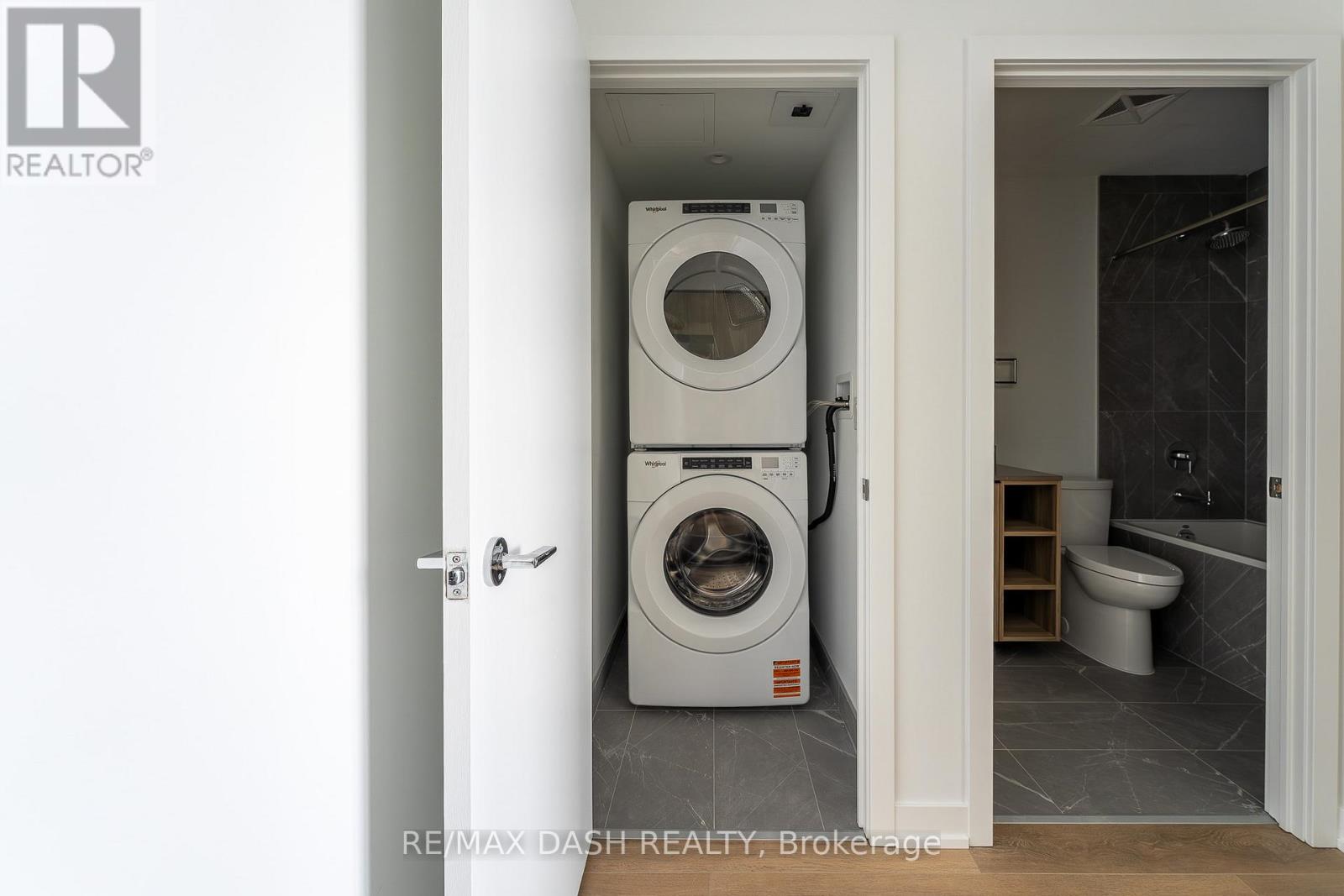 903 - 1037 The Queensway Avenue, Toronto, Ontario  M8Z 0H5 - Photo 11 - W12973830