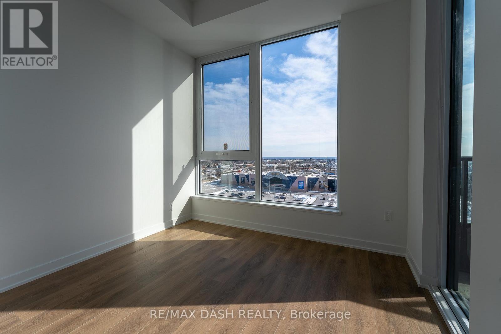 903 - 1037 The Queensway Avenue, Toronto, Ontario  M8Z 0H5 - Photo 13 - W12973830