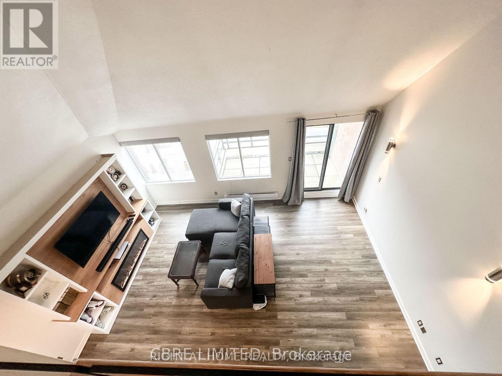 402 - 100 Bronte Road, Oakville, Ontario  L6L 6L5 - Photo 11 - W12973838