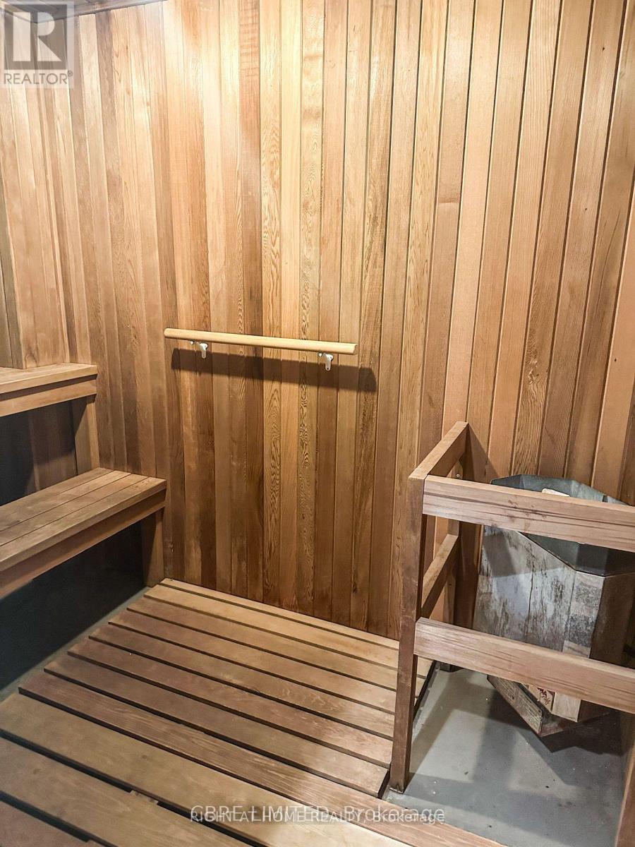 402 - 100 Bronte Road, Oakville, Ontario  L6L 6L5 - Photo 15 - W12973838