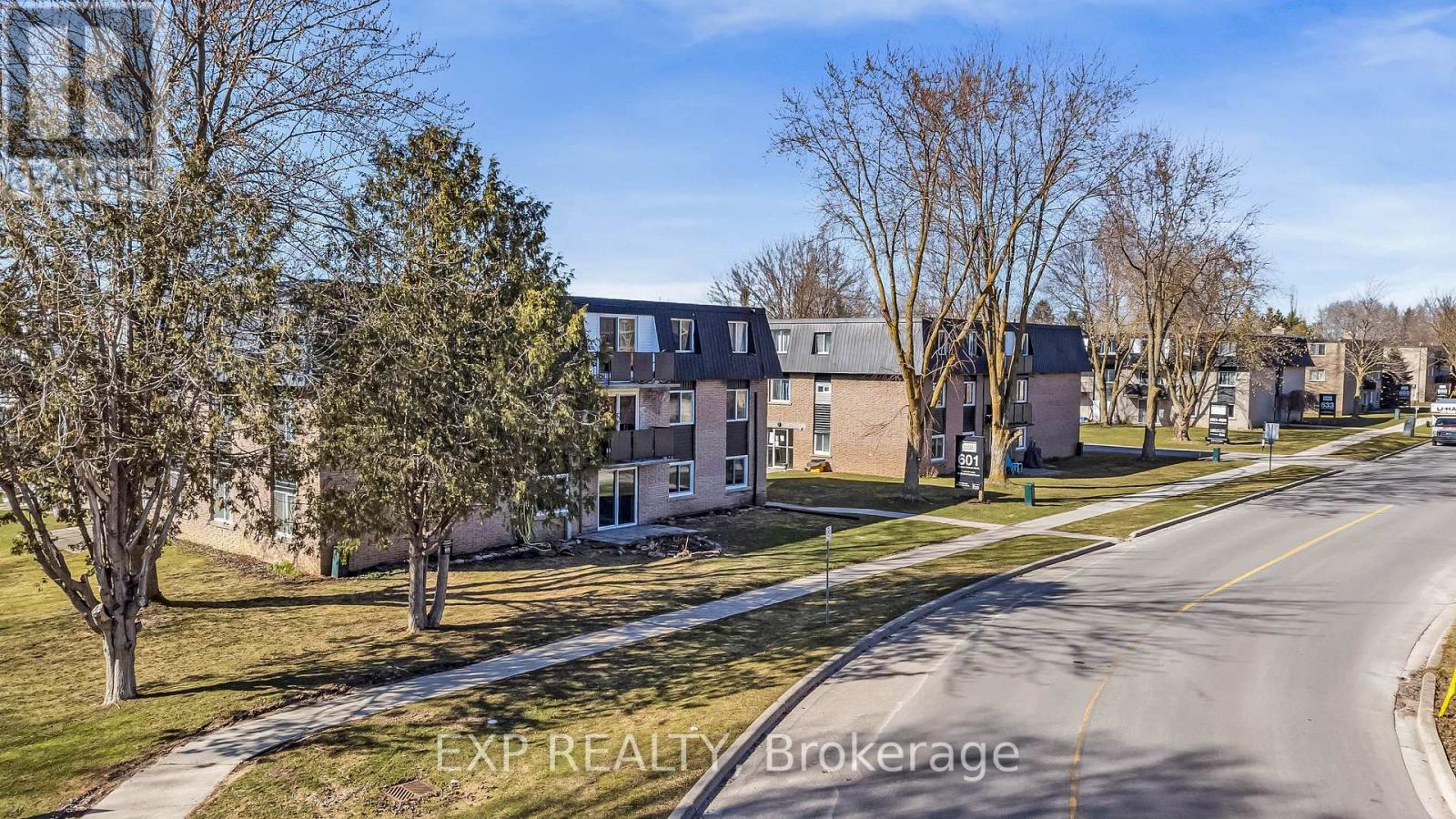 1 - 633 Barber Avenue N, North Perth, Ontario  N4W 1S4 - Photo 13 - X12973728