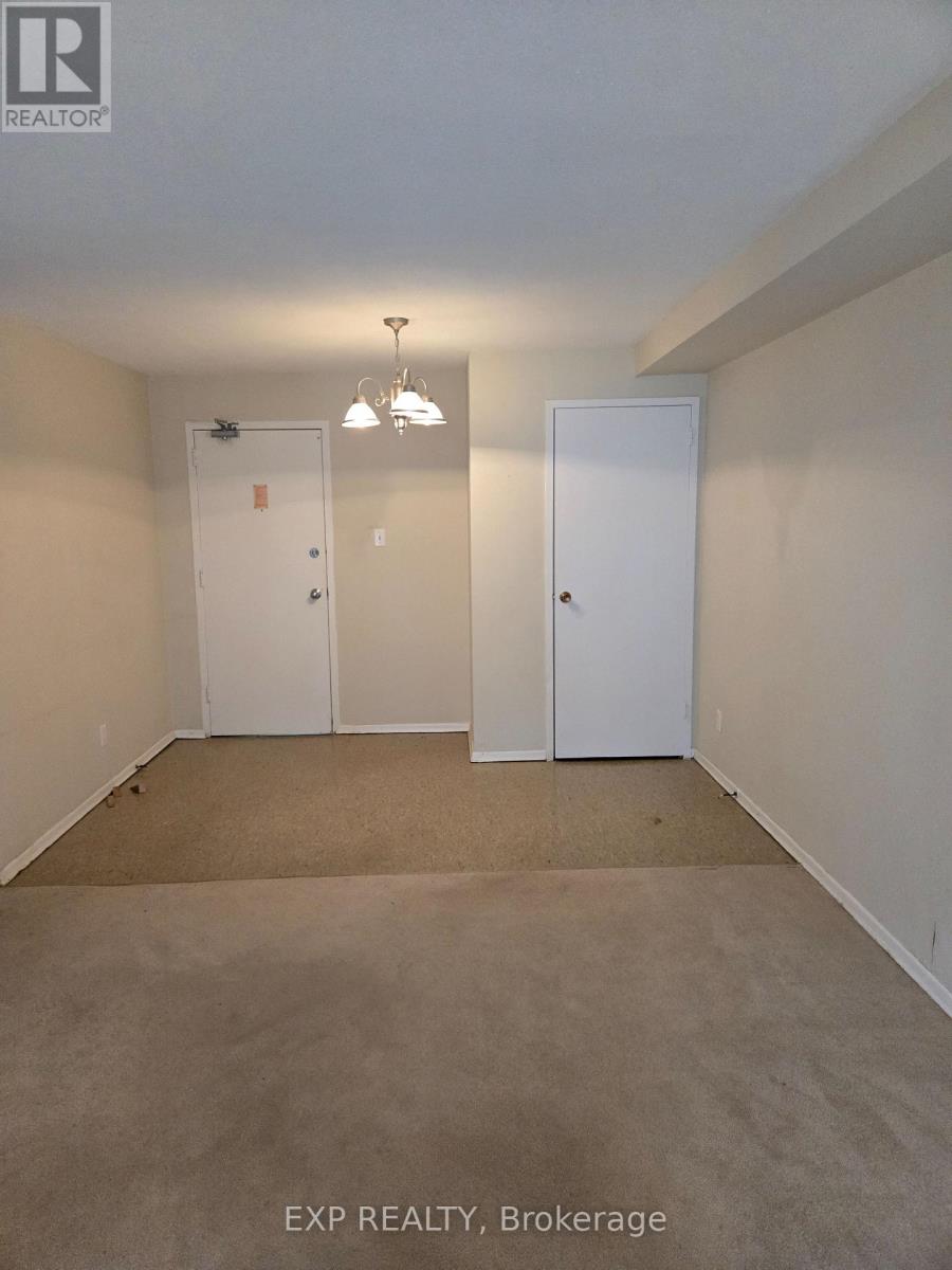 1 - 633 Barber Avenue N, North Perth, Ontario  N4W 1S4 - Photo 2 - X12973728